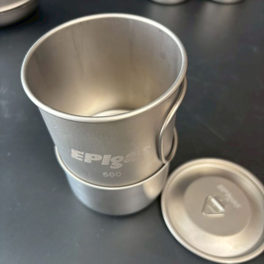 アルミ3点食器セットのスタッキング検証